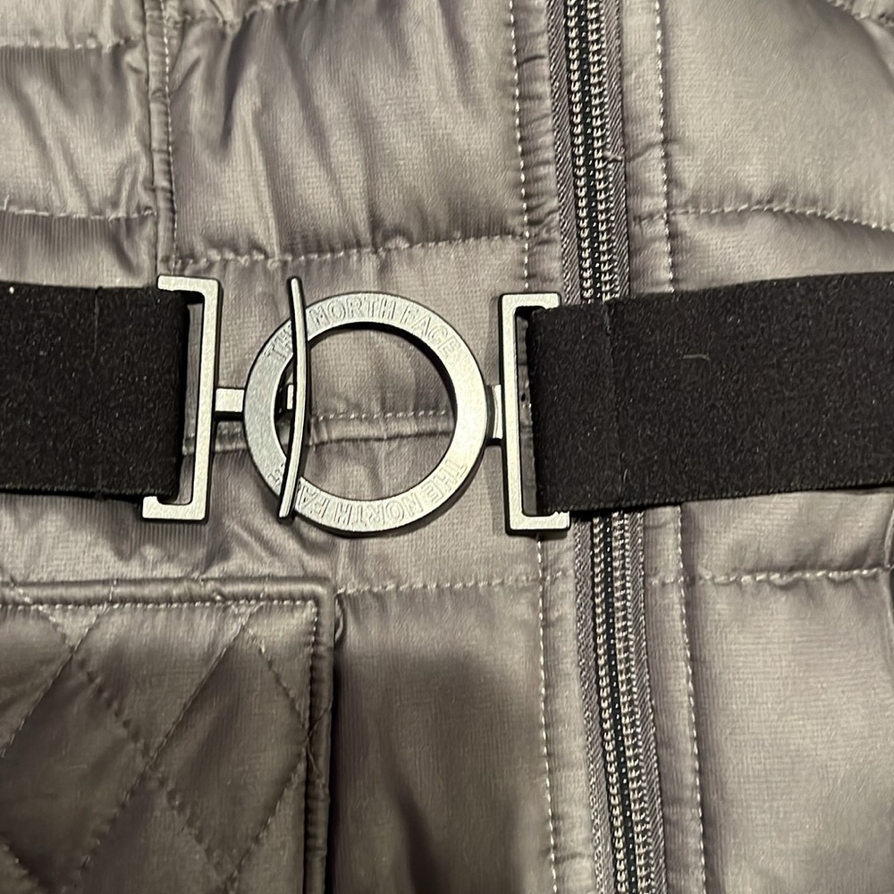 North face jacket - Picture 3 of 6
